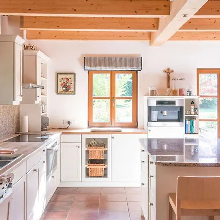 Alte Salzstrasse - Your Austrian Villa *