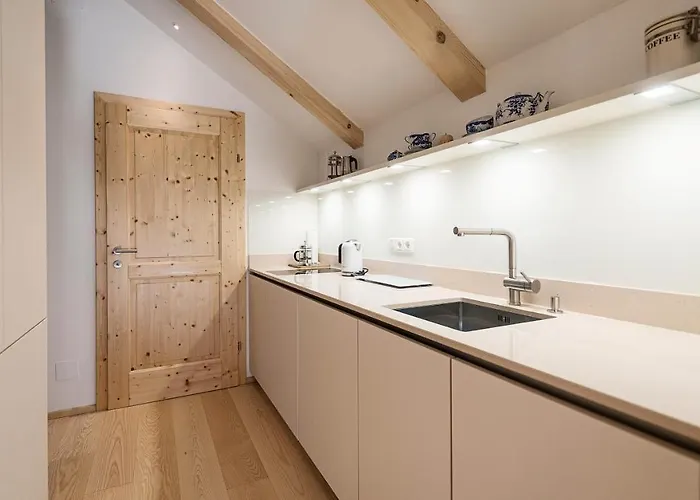 Alte Salzstrasse - Your Austrian