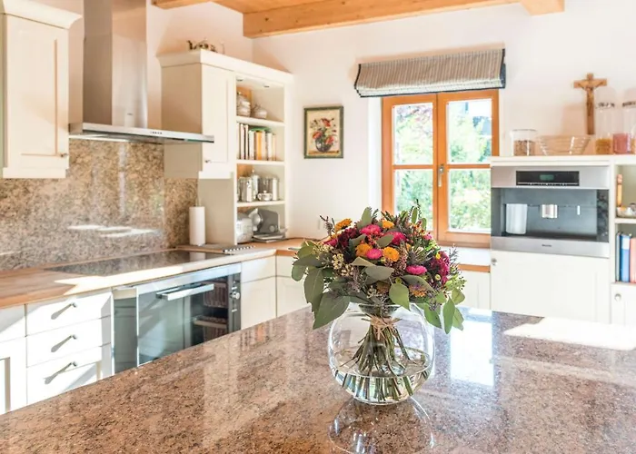 Villa Alte Salzstrasse - Your Austrian *