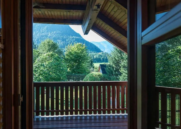 Alte Salzstrasse - Your Austrian * باد اوسي